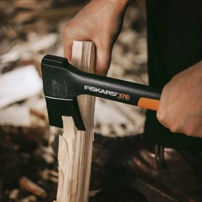 Купить Топор FISKARS туристичиский Х7 121420