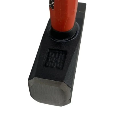 Купить Молоток слесарный КЕДР стеклопласт обрезин. ручка 600г 27284