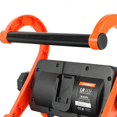 Купить Фонарь переносной аккумуляторный PATRIOT LR 009 UES