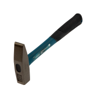 Купить Молоток 600 г квадратный боек, фиберглас. обрезин. рукоятка (1/6/36) "GROSS"