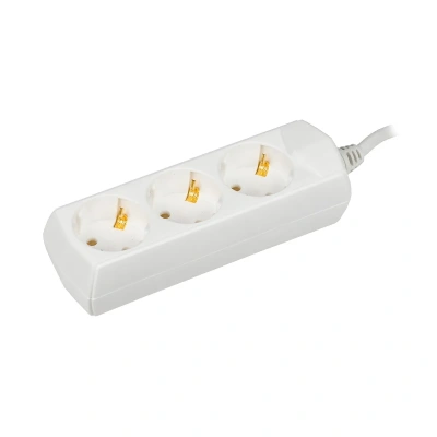 Купить Удлинитель с заземл. 3 розетки, 2P+PE/3 м 3*1 мм, 10а (1/40) "GENERICA"