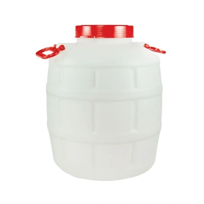 Купить Канистра пласт. "Бочонок" 50 л с навесными ручками (1/2) "Альтернатива" м1006